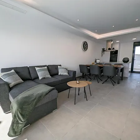 R-40-4 Private With Pool Villa Los Montesinos